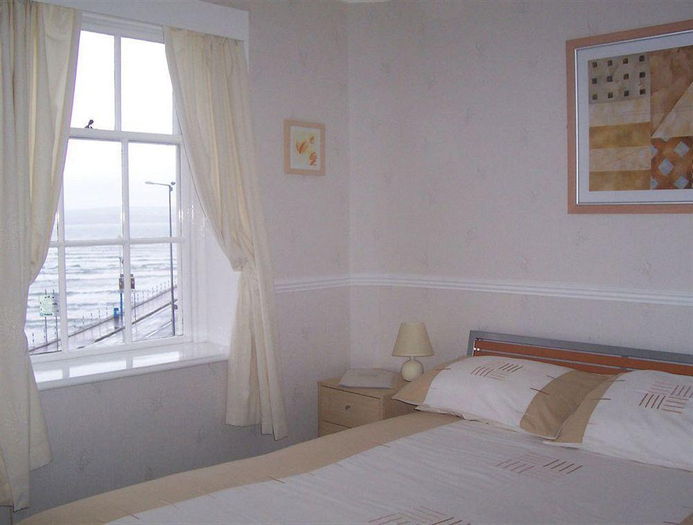 Beach View Guest House Weymouth Exterior photo